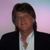 Dennis  Long